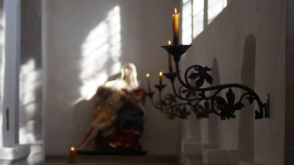 Kerzenleuchter in der Alten St. Alexanderkirche Wallenhorst